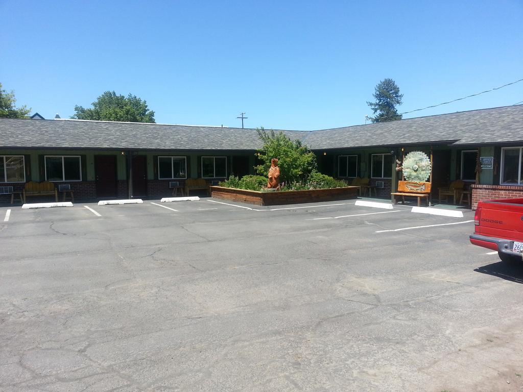 Mingo Motel Wallowa Exteriör bild